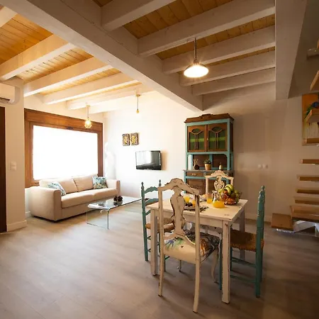 Vistas De Chamberi Apartament *