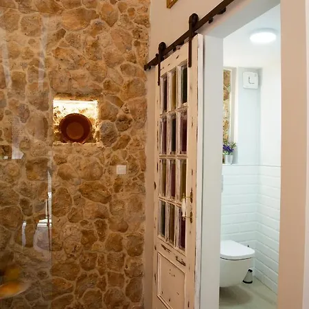 Vistas De Chamberi Apartament *